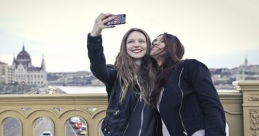 Yuk Di Intip, Deretan Smartphone Murah Dengan Kualitas Kamera Yang Wah. Yuk Di Intip, Deretan Smartphone Murah Dengan Kualitas Kamera Yang Wah.