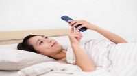 Produk Smartphone Tiruan Ini Bisa Atasi Kecanduan Gadget Penggunanya Produk Smartphone Tiruan Ini Bisa Atasi Kecanduan Gadget Penggunanya