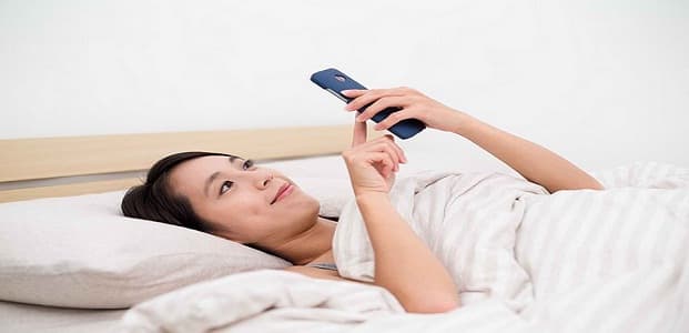 Produk Smartphone Tiruan Ini Bisa Atasi Kecanduan Gadget Penggunanya