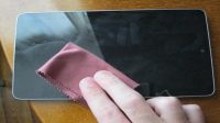 Tips Merawat Layar Smartphone Agar Tampak Kinclong Dengan Bahan Murah Meriah Tips Merawat Layar Smartphone Agar Tampak Kinclong Dengan Bahan Murah Meriah