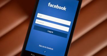facebook Di Duga Kumpulkan Riwayat Telepon Dan SMS Pengguna