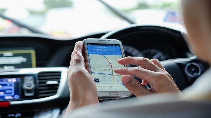 Gunakan Aplikasi Google Maps Dan Waze Untuk Menghindari Jalur Ganjil Genap