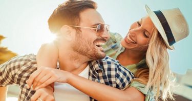 Kamu Jomblo? Coba Temukan Jodohmu dengan Aplikasi Cari Jodoh Ini