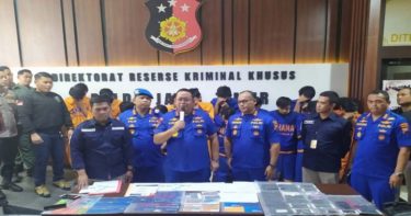 Komplotan Peretas Asal Surabaya diamankan Polisi