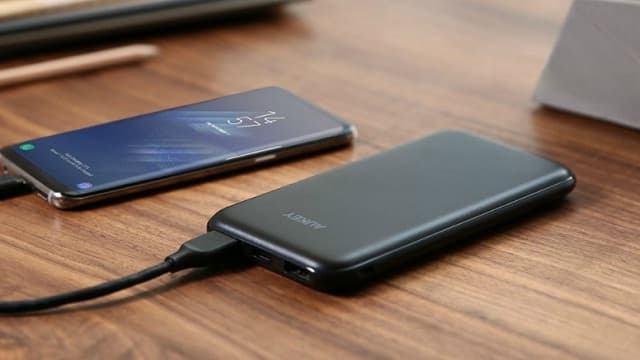Rekomendasi Merk Power Bank Terbaik Kapasitas 10,000mAh