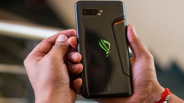 Beredar Bocoran Asus ROG Phone 3, Pakai RAM 12GB Beredar Bocoran Asus ROG Phone 3, Pakai RAM 12GB