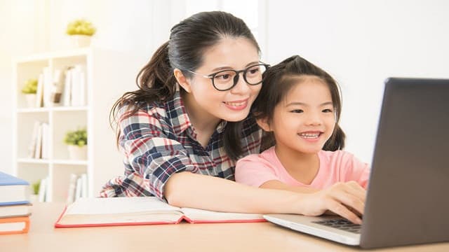 Rekomendasi Laptop Murah Untuk Belajar Online 2020