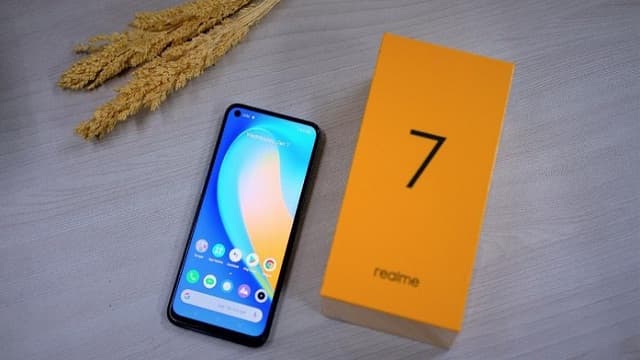 Diskon Rp 200 Ribu Untuk Pelajar Saat Beli Realme 7 Series Diskon Rp 200 Ribu Untuk Pelajar Saat Beli Realme 7 Series