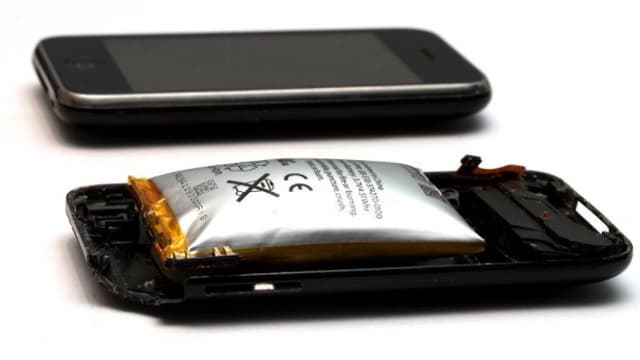 Kebiasaan Ini Bisa Jadi Penyebab Baterai Hp Jadi Kembung