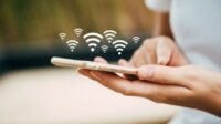 5 Cara Memperkuat Sinyal WiFi di Hp Semua Tipe