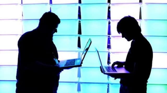 rusia vs ukraina Perang Rusia VS Ukraina Juga terjadi Didunia Maya