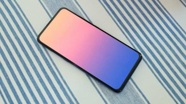 Kelebihan Layar AMOLED dan Kekurangannya