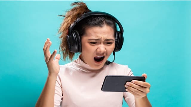 Begini Cara Mematikan Notif WA Saat Main Game