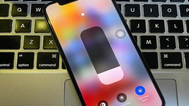 true tone iphone true-tone-iphone